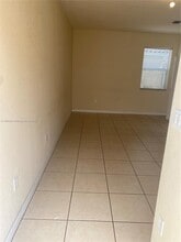 17021 SW 96th St in Miami, FL - Building Photo - Building Photo