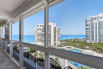 4041 Gulf Shore Blvd N in Naples, FL - Building Photo - Building Photo