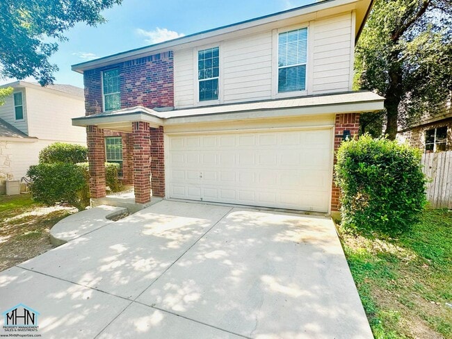 8914 Roaring Spring in Universal City, TX - Building Photo - Building Photo