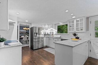 3966 S Magnolia Way in Denver, CO - Building Photo - Building Photo