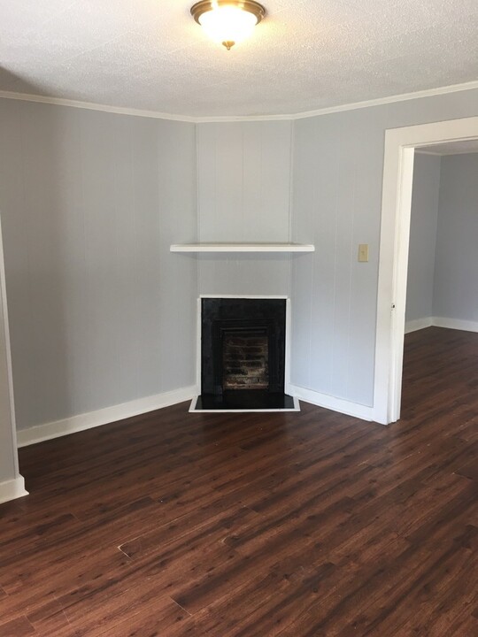 1013 Lowry Ave in Durham, NC - Building Photo
