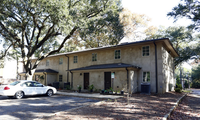 Willow Creek Apartments I in Mobile, AL - Building Photo - Building Photo