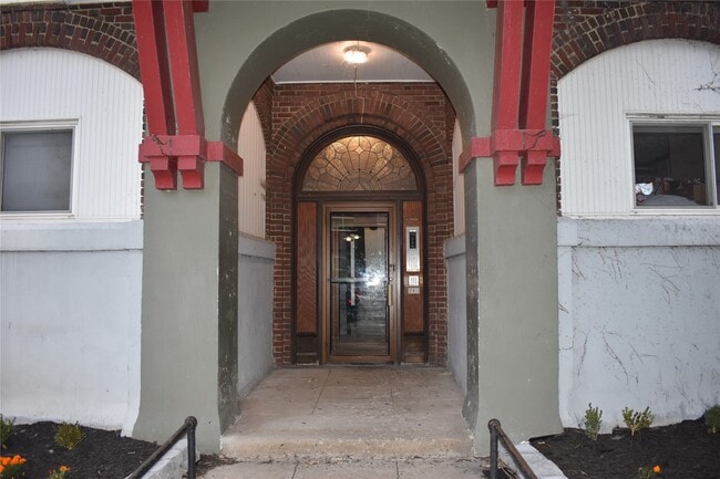 99 Oak St in Binghamton, NY - Building Photo - Building Photo