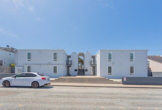 1180 Sonoma Avenue - Seaside in Seaside, CA - Foto de edificio - Building Photo