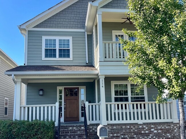 property at 114 W 19th St