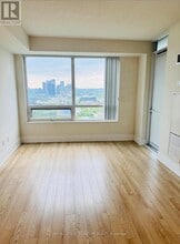 181 Wynford Dr in Toronto, ON - Building Photo - Building Photo