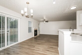 9125 Timpani Way in Indianapolis, IN - Building Photo - Building Photo