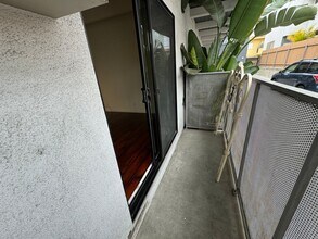 3538 Keystone Av, Unit 2 in Los Angeles, CA - Building Photo - Building Photo