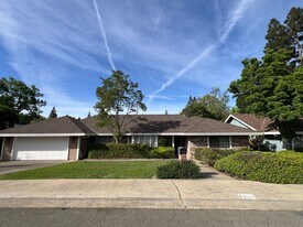 4437 Rutgers Way in Sacramento, CA - Building Photo