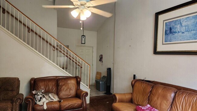 1807 Wallin Loop in Round Rock, TX - Foto de edificio - Building Photo