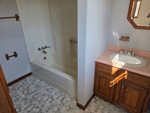 9416 Baker Rd in Stoutsville, OH - Building Photo - Building Photo