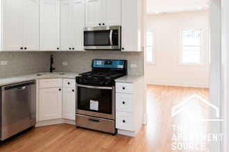 3637 N Paulina St, Unit #CH2 in Chicago, IL - Foto de edificio - Building Photo