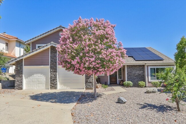 property at 15549 Vista Vicente Dr