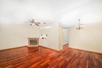 249 Whetherbine Way E in Tallahassee, FL - Building Photo - Building Photo