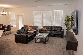 13808 Eleanor Roosevelt St in Manor, TX - Building Photo - Building Photo