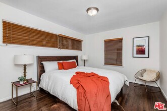 2115 Ocean Park Blvd-Unit -4 in Santa Monica, CA - Building Photo - Building Photo