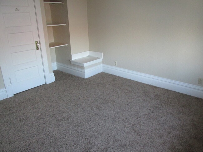 112 18th St S, Unit 201 in Fargo, ND - Building Photo - Building Photo