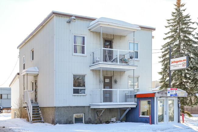 734 De Nemours Rue in Québec, QC - Building Photo - Primary Photo