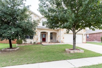 517 Dinge Bay Dr in Round Rock, TX - Building Photo - Building Photo