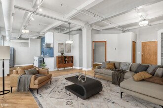 411 S Sangamon St in Chicago, IL - Foto de edificio - Building Photo