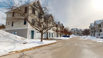 0 Village Dr in Meredith, NH - Building Photo