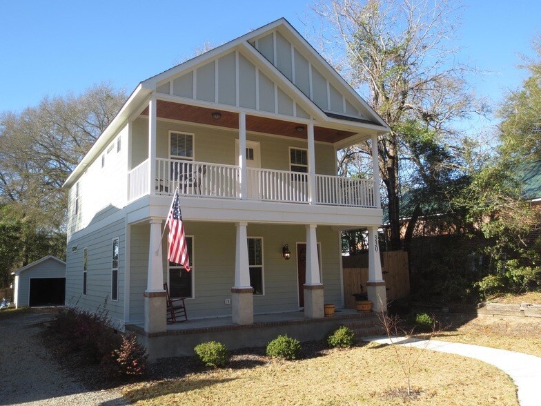 330 N Leak St in Southern Pines, NC - Building Photo
