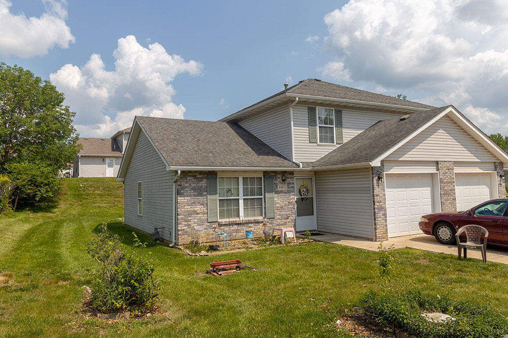 1410 Godas Cir in Columbia, MO - Building Photo