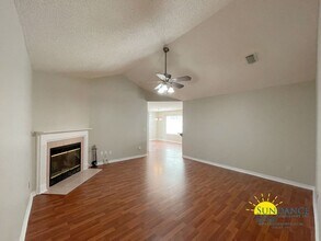 1916 Spiller Way in Fort Walton Beach, FL - Foto de edificio - Building Photo