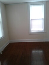 558 E Park Ave, Unit 3 in Tallahassee, FL - Building Photo - Building Photo