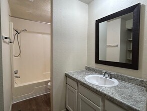 Aspen Meadows in Goshen, IN - Foto de edificio - Building Photo