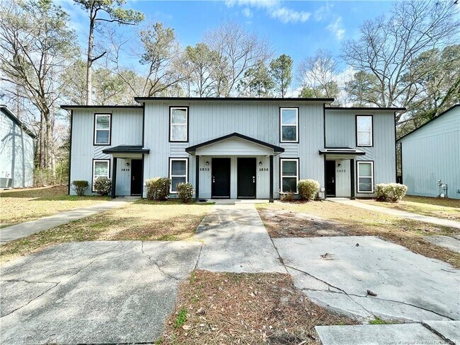 5850 Aftonshire Dr in Fayetteville, NC - Building Photo - Building Photo