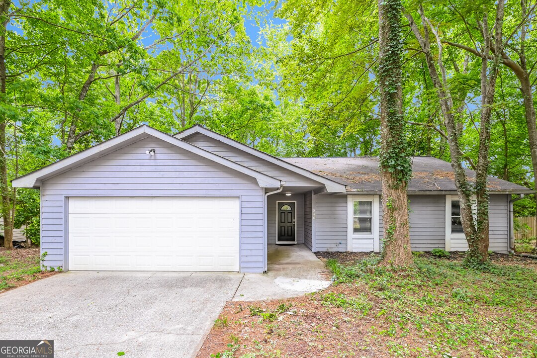 540 Ansley Dr in Roswell, GA - Building Photo