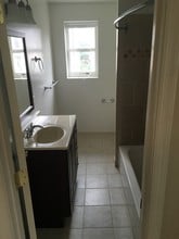 1210 Delafield Pl NW, Unit 2 in Washington, DC - Foto de edificio - Building Photo