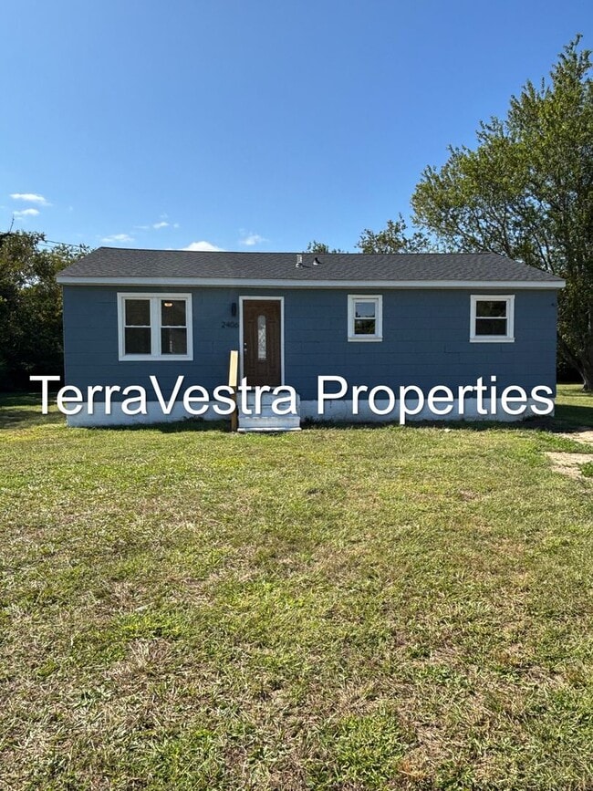 property at 2406 Memorial Ave