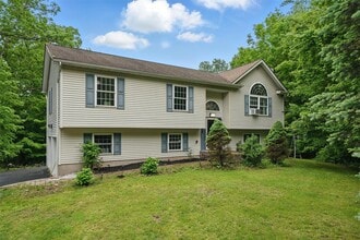 2067 NY-211 in Otisville, NY - Building Photo - Building Photo