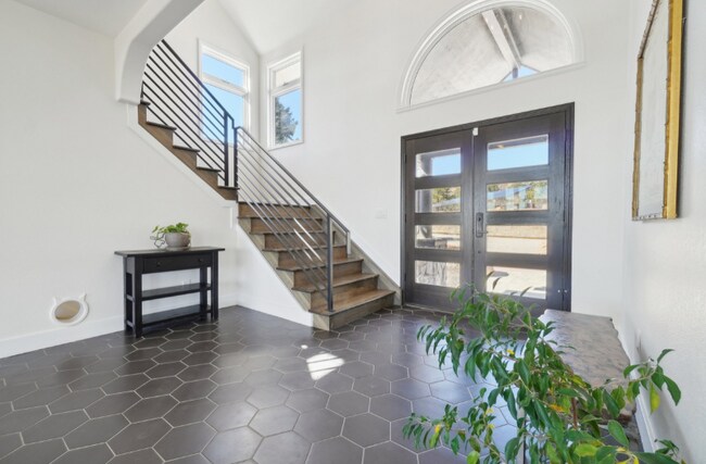 700 Apple Ridge Rd in Lyons, CO - Building Photo - Building Photo