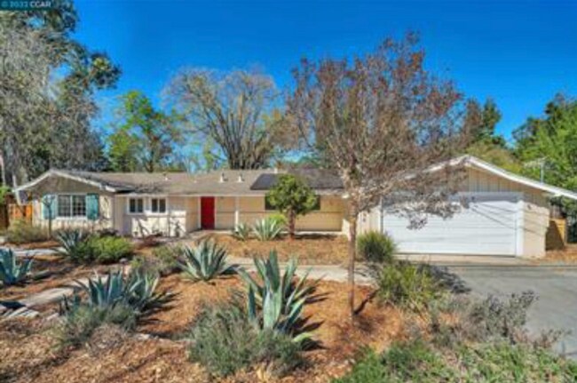 property at 1296 Rudgear Rd