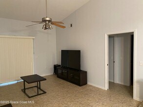 419 Daniel Dr in West Melbourne, FL - Building Photo - Building Photo