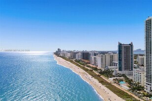 6301 Collins Ave in Miami Beach, FL - Building Photo