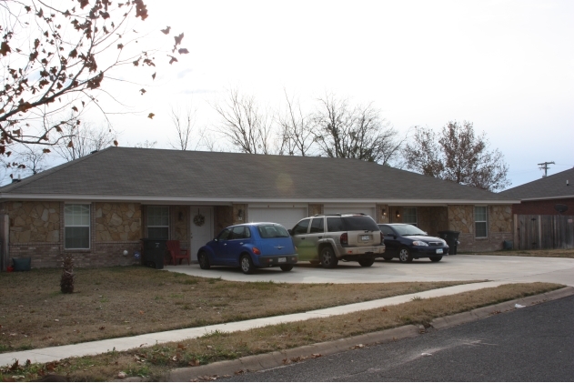 1102-1106 Coffield St in Killeen, TX - Building Photo - Building Photo