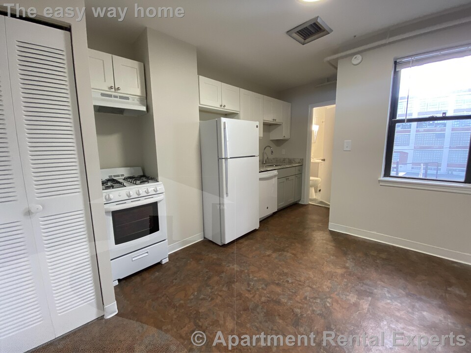 790 Main St, Unit #8 in Cambridge, MA - Building Photo