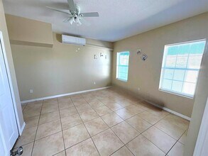 907 Girard Dr in Orlando, FL - Building Photo - Building Photo