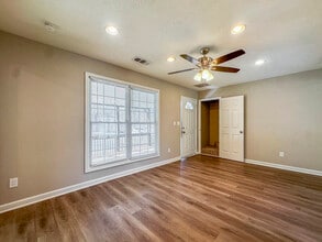 7065 Merrywood Dr in Fairburn, GA - Building Photo - Building Photo