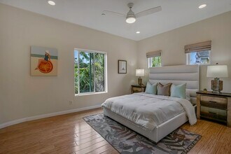 217 Hillcrest Dr, Unit Unit 1 in Encinitas, CA - Building Photo - Building Photo