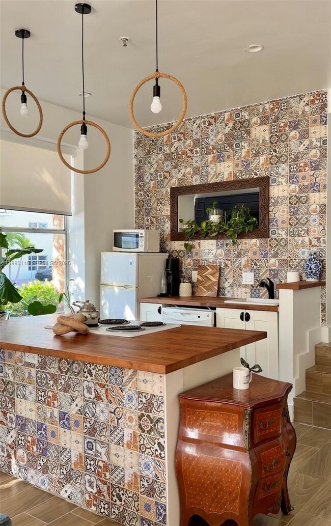 property at 1502 Jefferson Ave