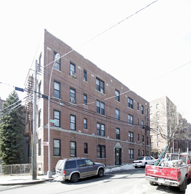 760 E 232nd in Bronx, NY - Building Photo - Building Photo