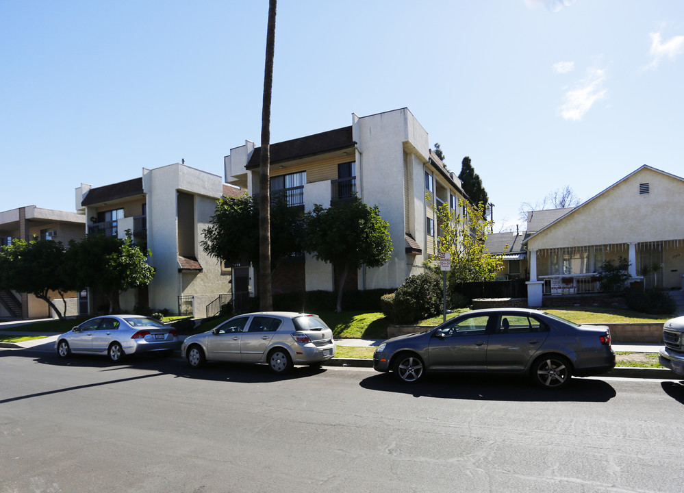 1104 Stanley Ave in Glendale, CA - Building Photo