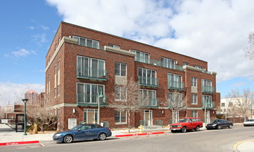 Campus Lofts in Albuquerque, NM - Building Photo - Building Photo