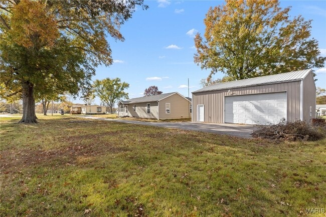 property at 6195 Cedar Springs Rd