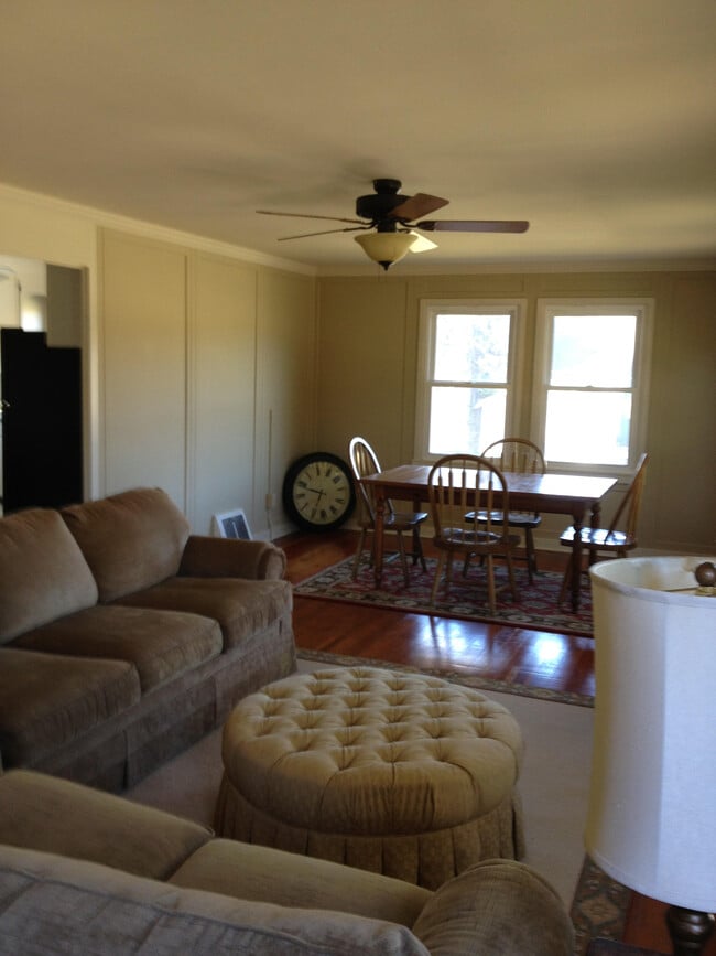 11837 Lorelei Ln in Dubuque, IA - Building Photo - Building Photo